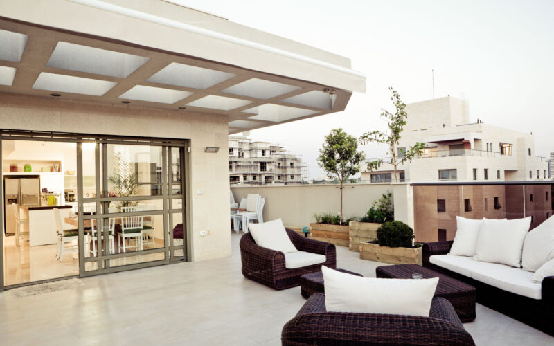 Huge Sydney Apartment + Parking