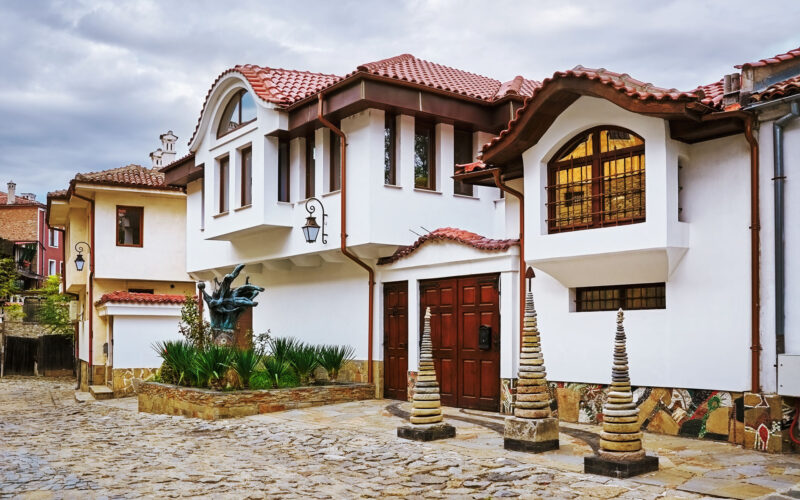 Duplex for Sale in Whitby